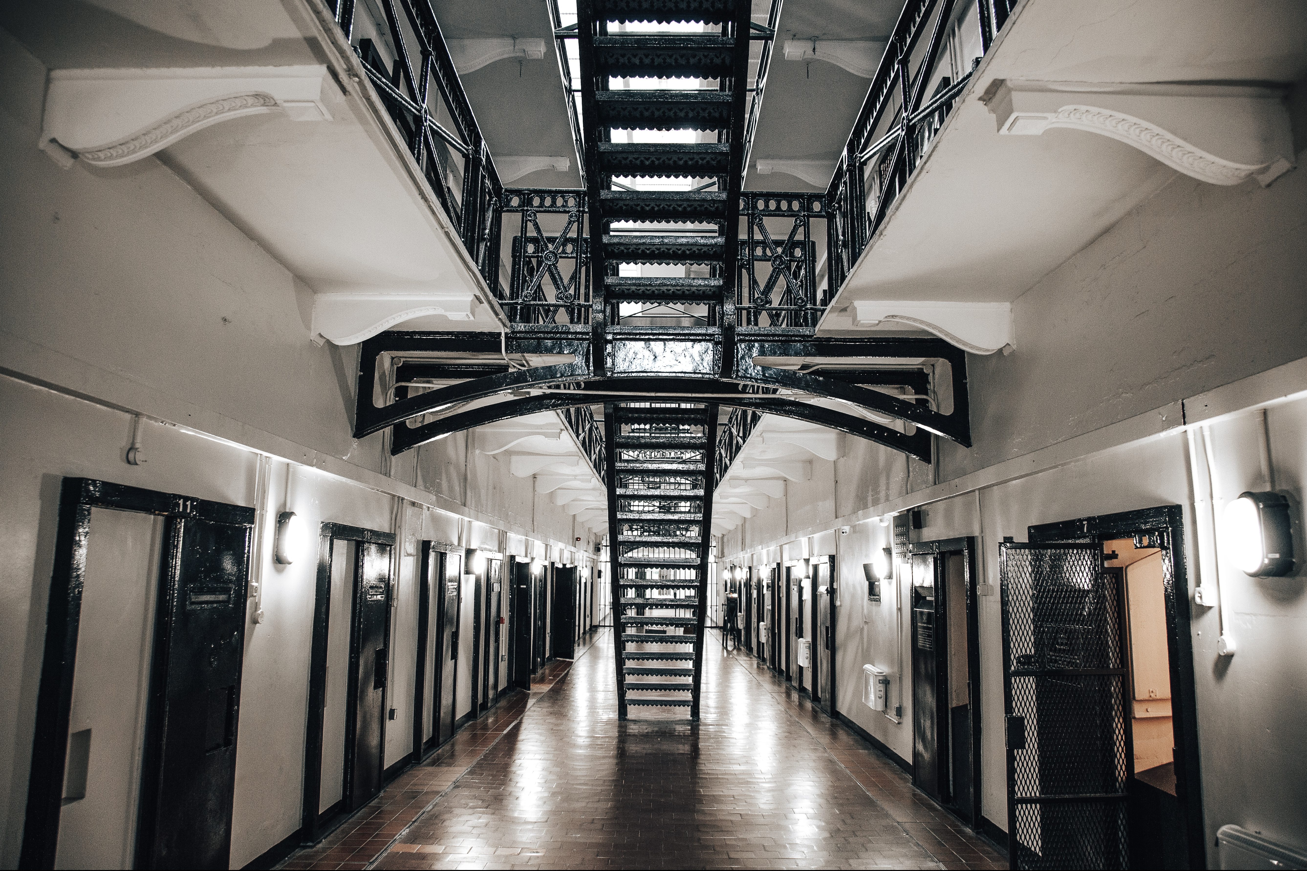 Government should overhaul how criminals with drug-related addictions are brought back into the community