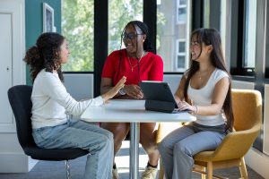 Navigate Degree-Level Study at the University of Kent Through Peer-Assisted Learning